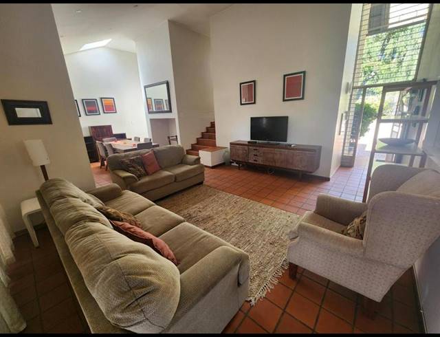 3 BEDROOM PROPERTY TO RENT IN MUCKLENEUK